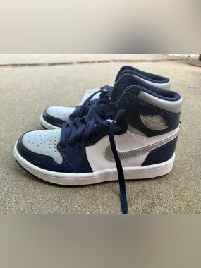 Jordan 1 Retro High Golf Midnight Navy Men’s size 6 women’s 7.5
